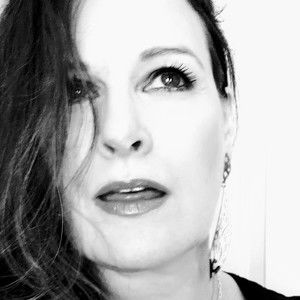 Meet your Posher, Posh